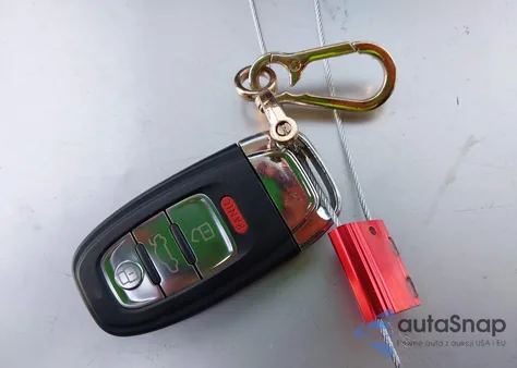 2010 Audi A4 2.0T Premium из США, поврежденный, VIN WAUEFAFL0AN006765